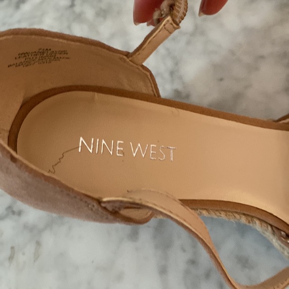 Nude espadrille Nine West NWT